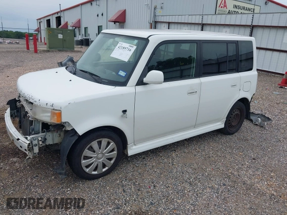 2005 Scion xB z VIN JTLKT324154018321, wystawiony jako IAAI lot #42189716 z przebiegiem 204 574 mil mil oraz . Historia ofert i sprzedaży dostępna na DreamBid. Obrazek 2.