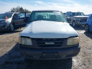 1998 Isuzu Hombre S z VIN 1GGCS1441W8658512, wystawiony jako IAAI lot #41607038 z przebiegiem 331 902 mil mil oraz . Historia ofert i sprzedaży dostępna na DreamBid. Obrazek 13.