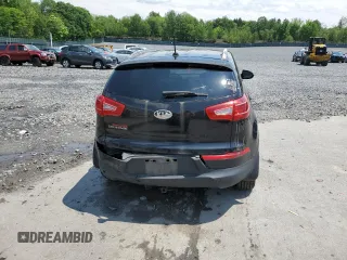 2013 Kia Sportage LX z VIN KNDPBCA27D7489178, wystawiony jako Copart lot #59559795 z przebiegiem 183 659 mil mil oraz Szkoda całkowita • Salvage title. Historia ofert i sprzedaży dostępna na DreamBid. Obrazek 6.