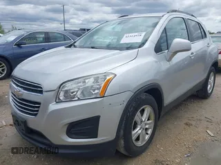 2016 Chevrolet Trax LT z VIN 3GNCJLSB2GL186316, wystawiony jako IAAI lot #42314928 z przebiegiem 133 507 mil mil oraz . Historia ofert i sprzedaży dostępna na DreamBid. Obrazek 6.