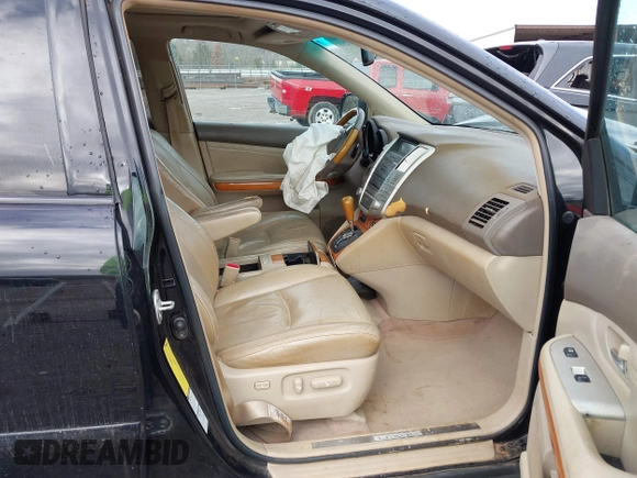 2007 Lexus RX 350 with VIN 2T2HK31U87C042069, listed as a IAAI auction lot 41815211 with 290,523 mi miles. Bid and sale history available at carsss.com. Image 5.