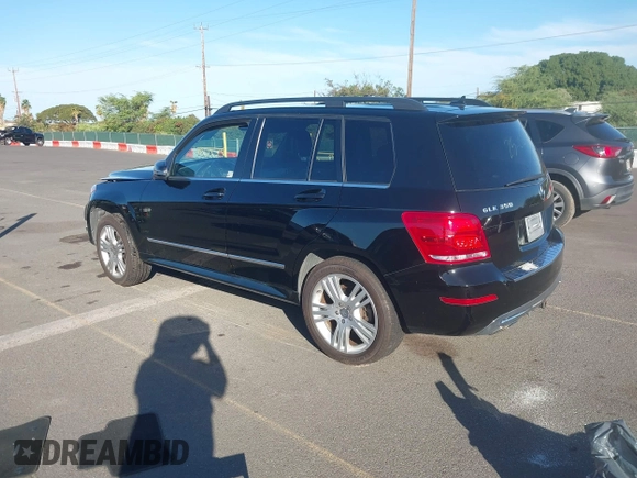 2014 Mercedes-Benz GLK 350 with VIN WDCGG5HB7EG331681, listed as a IAAI auction lot 41411522 with 100,161 mi miles and . Bid and sale history available at carsss.com. Image 3.
