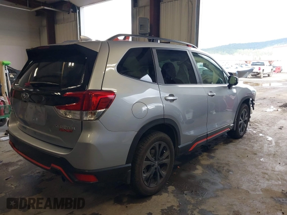 2019 Subaru Forester Sport with VIN JF2SKAPC6KH591322, listed as a IAAI auction lot 41981902 with 47,643 mi miles. Bid and sale history available at carsss.com. Image 4.