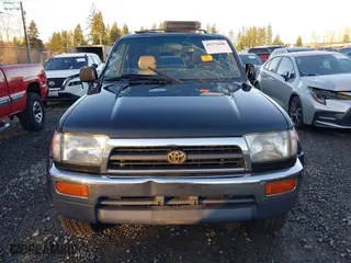 1998 Toyota 4Runner Limited with VIN JT3HN87RXW0188465, listed as a IAAI auction lot 41372608 with 253,778 mi miles. Bid and sale history available at carsss.com. Image 12.