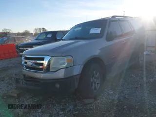 2007 Ford Expedition XLT with VIN 1FMFU16587LA96083, listed as a IAAI auction lot 41215612 with 247,840 mi miles and . Bid and sale history available at DreamBid. Image 2.