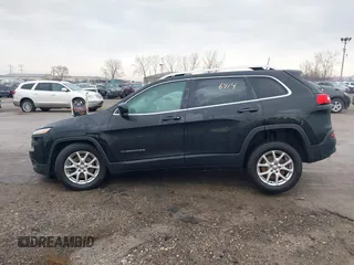2018 Jeep Cherokee Latitude Plus with VIN 1C4PJMLX2JD522232, listed as a IAAI auction lot 41466414 with 119,383 mi miles and . Bid and sale history available at DreamBid. Image 14.