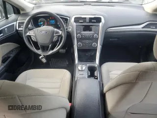 2017 Ford Fusion S with VIN 3FA6P0G71HR159328, listed as a Copart auction lot 51600035 with 97,904 mi miles and Salvage Title. Bid and sale history available at DreamBid. Image 8.