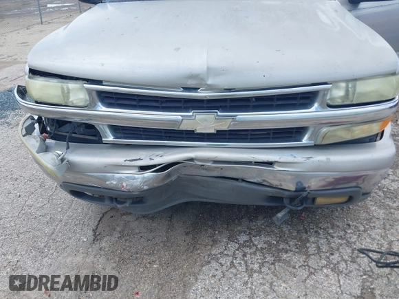 2004 Chevrolet Suburban Z71 with VIN 3GNFK16Z34G288542, listed as a IAAI auction lot 42504733 with 249,094 mi miles and . Bid and sale history available at DreamBid. Image 6.