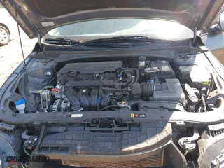 2024 Hyundai Elantra SEL with VIN KMHLM4DG2RU686933, listed as a IAAI auction lot 42030155 with 23,887 mi miles. Bid and sale history available at carsss.com. Image 10.