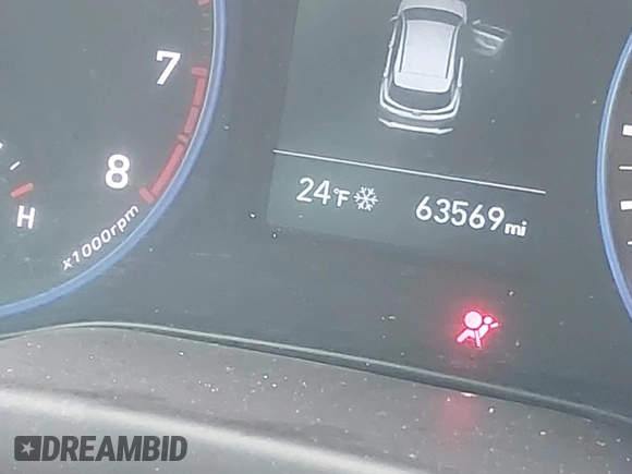 2021 Hyundai Kona SE z VIN KM8K1CAA3MU638297, wystawiony jako IAAI lot #41596526 z przebiegiem 63 549 mil mil oraz . Historia ofert i sprzedaży dostępna na DreamBid. Obrazek 15.