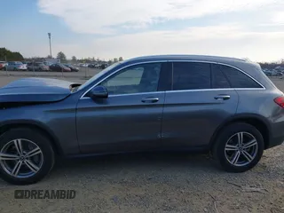 2021 Mercedes-Benz GLC with VIN W1N0G8EB8MF871762, listed as a IAAI auction lot 41835783 with 55,975 mi miles. Bid and sale history available at carsss.com. Image 14.