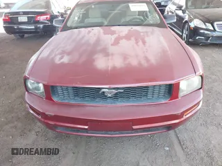 2008 Ford Mustang Deluxe with VIN 1ZVHT80N785179881, listed as a IAAI auction lot 42058845 with 154,385 mi miles. Bid and sale history available at carsss.com. Image 6.