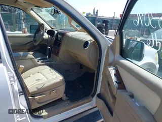 2007 Ford Explorer Eddie Bauer with VIN 1FMEU74E87UA95849, listed as a IAAI auction lot 42153076 with 188,766 mi miles. Bid and sale history available at carsss.com. Image 5.