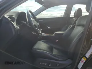 2008 Lexus IS 250 z VIN JTHCK262685026403, wystawiony jako Copart lot #61600065 z przebiegiem 153 351 mil mil oraz Czysty tytuł • Clean title. Historia ofert i sprzedaży dostępna na DreamBid. Obrazek 7.
