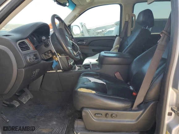2013 Chevrolet Avalanche LTZ with VIN 3GNMCGE0XDG321451, listed as a Copart auction lot 47413935 with 174,216 mi miles and Salvage Title. Bid and sale history available at carsss.com. Image 7.