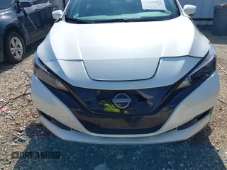 2023 Nissan LEAF SV Plus z VIN 1N4CZ1CV3PC553045, wystawiony jako IAAI lot #41998867 z przebiegiem 38 550 mil mil oraz . Historia ofert i sprzedaży dostępna na DreamBid. Obrazek 6.