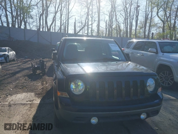 2012 Jeep Patriot Latitude with VIN 1C4NJRFB4CD686038, listed as a IAAI auction lot 42142199 with 116,416 mi miles and . Bid and sale history available at carsss.com. Image 16.