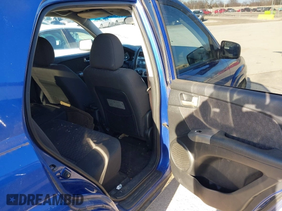 2005 Kia Sportage LX with VIN KNDJF723157097517, listed as a IAAI auction lot 41485759 with 207,294 mi miles and . Bid and sale history available at carsss.com. Image 8.