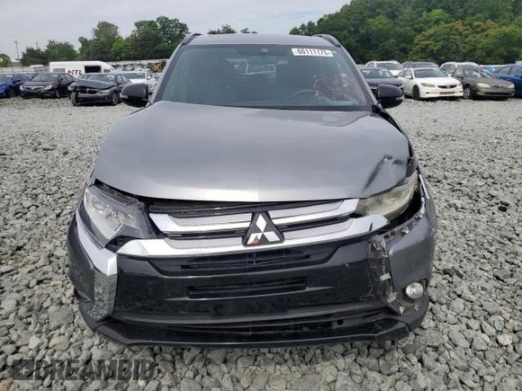 2018 Mitsubishi Outlander SE with VIN JA4AD3A30JZ044185, listed as a Copart auction lot 60111175 with 147,288 mi miles and Salvage title. Bid and sale history available at DreamBid. Image 5.