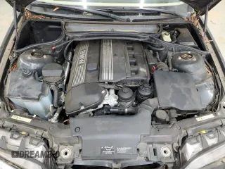 2001 BMW 3 Series 330Ci with VIN WBABS53401EV87414, listed as a Copart auction lot 83841974 with 90,923 mi miles and Salvage Title. Bid and sale history available at carsss.com. Image 13.