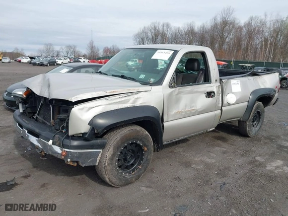 2004 Chevrolet Silverado 1500 Classic Work Truck with VIN 1GCEK14X74Z300651, listed as a IAAI auction lot 41963458 with 75,301 mi miles. Bid and sale history available at carsss.com. Image 2.