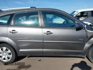 2005 Pontiac Vibe with VIN 5Y2SL638X5Z478773, listed as a IAAI auction lot 41901971 with 202,443 mi miles. Bid and sale history available at carsss.com. Image 14.