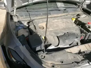 2016 Dodge Dart SXT z VIN 1C3CDFBAXGD605211, wystawiony jako Copart lot #84013364 z przebiegiem 161 364 mil mil oraz Szkoda całkowita • Salvage title. Historia ofert i sprzedaży dostępna na DreamBid. Obrazek 13.