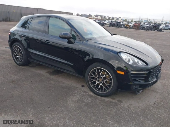 2018 Porsche Macan with VIN WP1AA2A59JLB24452, listed as a IAAI auction lot 41549714 with 94,715 mi miles. Bid and sale history available at carsss.com. Image 1.