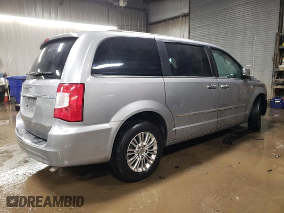 2014 Chrysler Town & Country Touring-L with VIN 2C4RC1CG8ER225017, listed as a Copart auction lot 88075505 with 158,392 mi miles and Salvage Title. Bid and sale history available at carsss.com. Image 3.