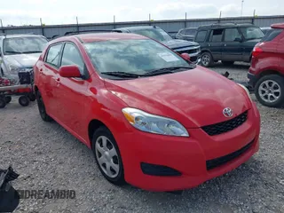 2009 Toyota Matrix with VIN 2T1KU40E49C051438, listed as a IAAI auction lot 41974004 with 226,234 mi miles. Bid and sale history available at carsss.com. Image 1.