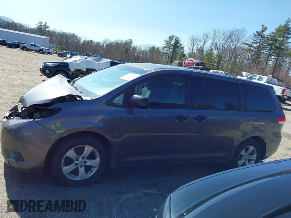 2012 Toyota Sienna with VIN 5TDZK3DC4CS228916, listed as a IAAI auction lot 41936870 with 188,227 mi miles. Bid and sale history available at carsss.com. Image 15.