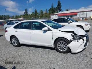 2017 Toyota Camry XLE with VIN 4T1BF1FK1HU627327, listed as a IAAI auction lot 42478028 with 25,898 mi miles and . Bid and sale history available at DreamBid. Image 13.