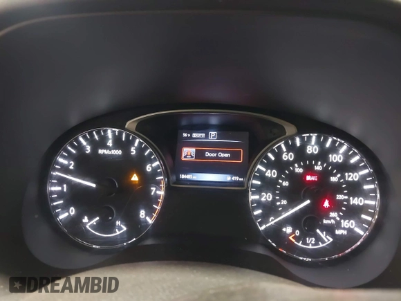 2017 Nissan Pathfinder SV with VIN 5N1DR2MM6HC662994, listed as a IAAI auction lot 41770431 with 184,485 mi miles. Bid and sale history available at carsss.com. Image 7.
