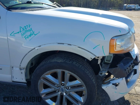 2015 Ford Expedition Platinum with VIN 1FMJU1MT9FEF34821, listed as a IAAI auction lot 41858834 with 61,796 mi miles and . Bid and sale history available at DreamBid. Image 12.
