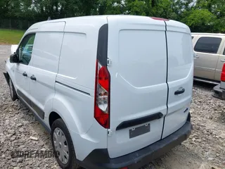 2023 Ford Transit Connect z VIN NM0LS6T23P1566968, wystawiony jako IAAI lot #42357915 z przebiegiem 12 632 mil mil oraz . Historia ofert i sprzedaży dostępna na DreamBid. Obrazek 3.