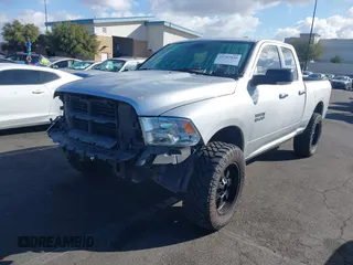 2017 Ram 1500 SLT z VIN 1C6RR6GG9HS804033, wystawiony jako IAAI lot #41707426 z przebiegiem 92 182 mil mil oraz . Historia ofert i sprzedaży dostępna na DreamBid. Obrazek 22.