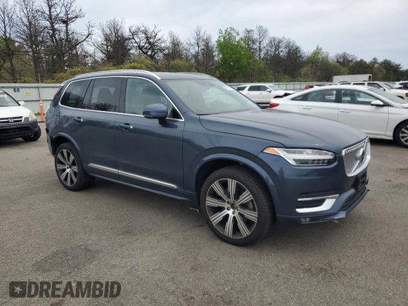 2022 Volvo XC90 Inscription z VIN YV4A22PL9N1833773, wystawiony jako Copart lot #56111825 z przebiegiem 34 640 mil mil oraz Szkoda całkowita • Salvage title. Historia ofert i sprzedaży dostępna na DreamBid. Obrazek 4.