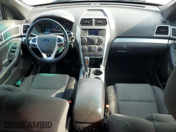 2011 Ford Explorer XLT with VIN 1FMHK8D87BGA24815, listed as a Copart auction lot 55281435 with 299,546 mi miles and Salvage Title. Bid and sale history available at DreamBid. Image 8.