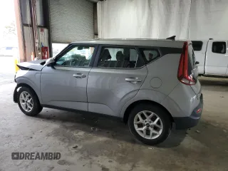 2022 Kia Soul LX with VIN KNDJ23AU4N7833218, listed as a Copart auction lot 50299995 with 46,259 mi miles and Non Repairable. Bid and sale history available at DreamBid. Image 2.