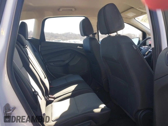 2017 Ford C-Max SE with VIN 1FADP5AU0HL117265, listed as a IAAI auction lot 41413374 with 64,660 mi miles. Bid and sale history available at carsss.com. Image 8.