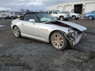2004 Honda S2000 z VIN JHMAP21494T003284, wystawiony jako Copart lot #85004764 z przebiegiem 153 976 mil mil oraz Szkoda całkowita • Salvage title. Historia ofert i sprzedaży dostępna na DreamBid. Obrazek 4.