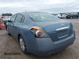 2010 Nissan Altima 2.5 S with VIN 1N4AL2AP0AN564793, listed as a IAAI auction lot 41903567 with 180,648 mi miles. Bid and sale history available at carsss.com. Image 3.