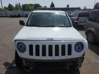 2016 Jeep Patriot Sport with VIN 1C4NJRBB3GD686074, listed as a Copart auction lot 60338415 with 150,324 mi miles and Clean title. Bid and sale history available at DreamBid. Image 5.