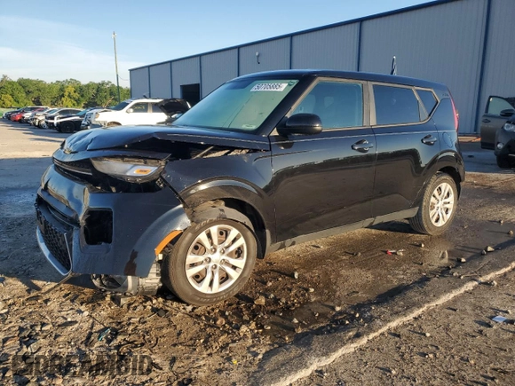 2020 Kia Soul S with VIN KNDJ23AU9L7704338, listed as a Copart auction lot 50705885 with 104,013 mi miles and Non Repairable. Bid and sale history available at carsss.com. Image 1.