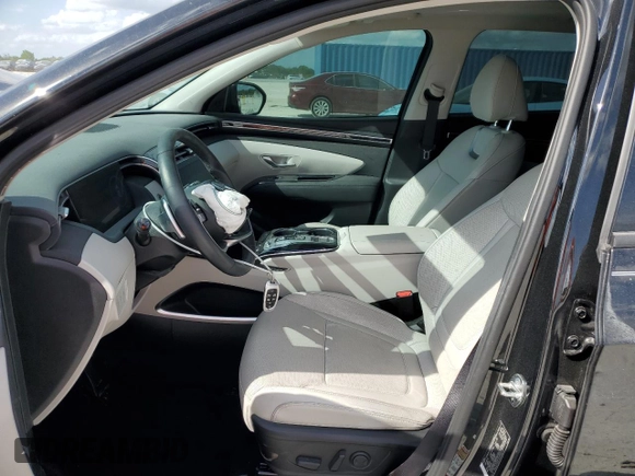 2024 Hyundai Tucson Limited z VIN 5NMJE3DE7RH408666, wystawiony jako Copart lot #51071485 z przebiegiem 5 743 mil mil oraz Nie do naprawy • Non repairable. Historia ofert i sprzedaży dostępna na DreamBid. Obrazek 7.