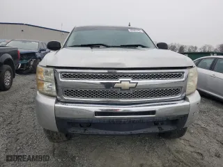 2011 Chevrolet Silverado 1500 LT with VIN 1GCRCSEA1BZ110226, listed as a Copart auction lot 49303785 with 176,087 mi miles and Salvage Title. Bid and sale history available at carsss.com. Image 5.