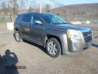 2011 GMC Terrain SLE-1 z VIN 2CTFLRECXB6458670, wystawiony jako IAAI lot #41786531 z przebiegiem 104 857 mil mil oraz . Historia ofert i sprzedaży dostępna na DreamBid. Obrazek 1.