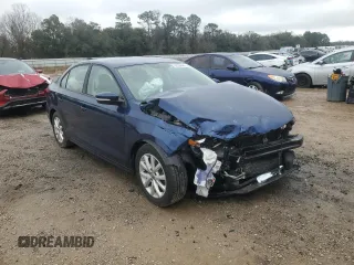 2012 Volkswagen Jetta SE with VIN 3VWDX7AJ3CM399014, listed as a Copart auction lot 46358405 with 123,733 mi miles and Salvage title. Bid and sale history available at DreamBid. Image 4.