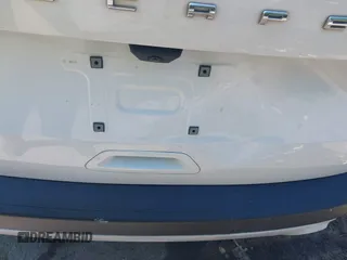 2020 Ford Escape SE с VIN 1FMCU0G60LUA47243, выставлен на аукционе IAAI как лот 42685375 с пробегом 52 618 миль миль и . История ставок и продаж доступна на DreamBid. Изображение 19.