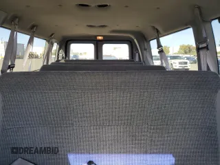 2000 Ford Econoline Passenger XL with VIN 1FBSS31L5YHA97193, listed as a Copart auction lot 49145725 with 134,790 mi miles and Salvage Title. Bid and sale history available at DreamBid. Image 10.